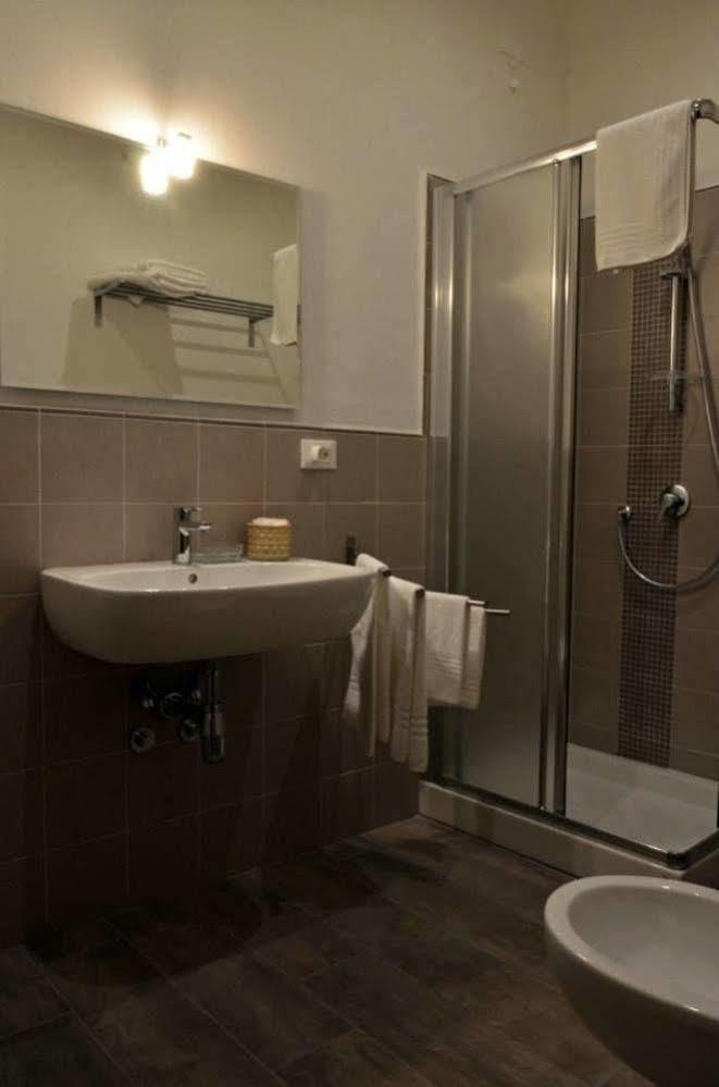 Affittacamere Il Viaggiatore La Spezia Extérieur photo